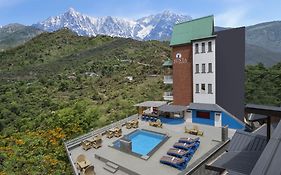 Justa Birding Resort & Spa - Best Dhauladhar View Resort